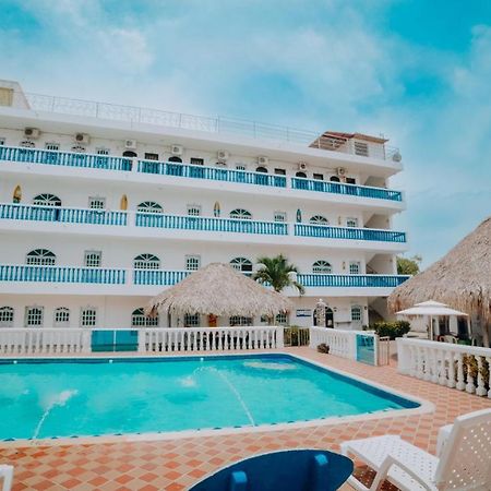 Kevin'S Tolu By Bernalo Hotels Екстериор снимка
